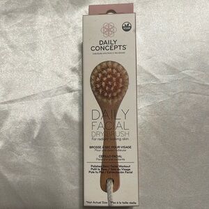 New! Daily Facial Brush